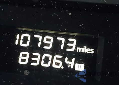 2015 Nissan Pathfinder Sl z USA, uszkodzony, nr VIN 5N1AR2MM2FC614943